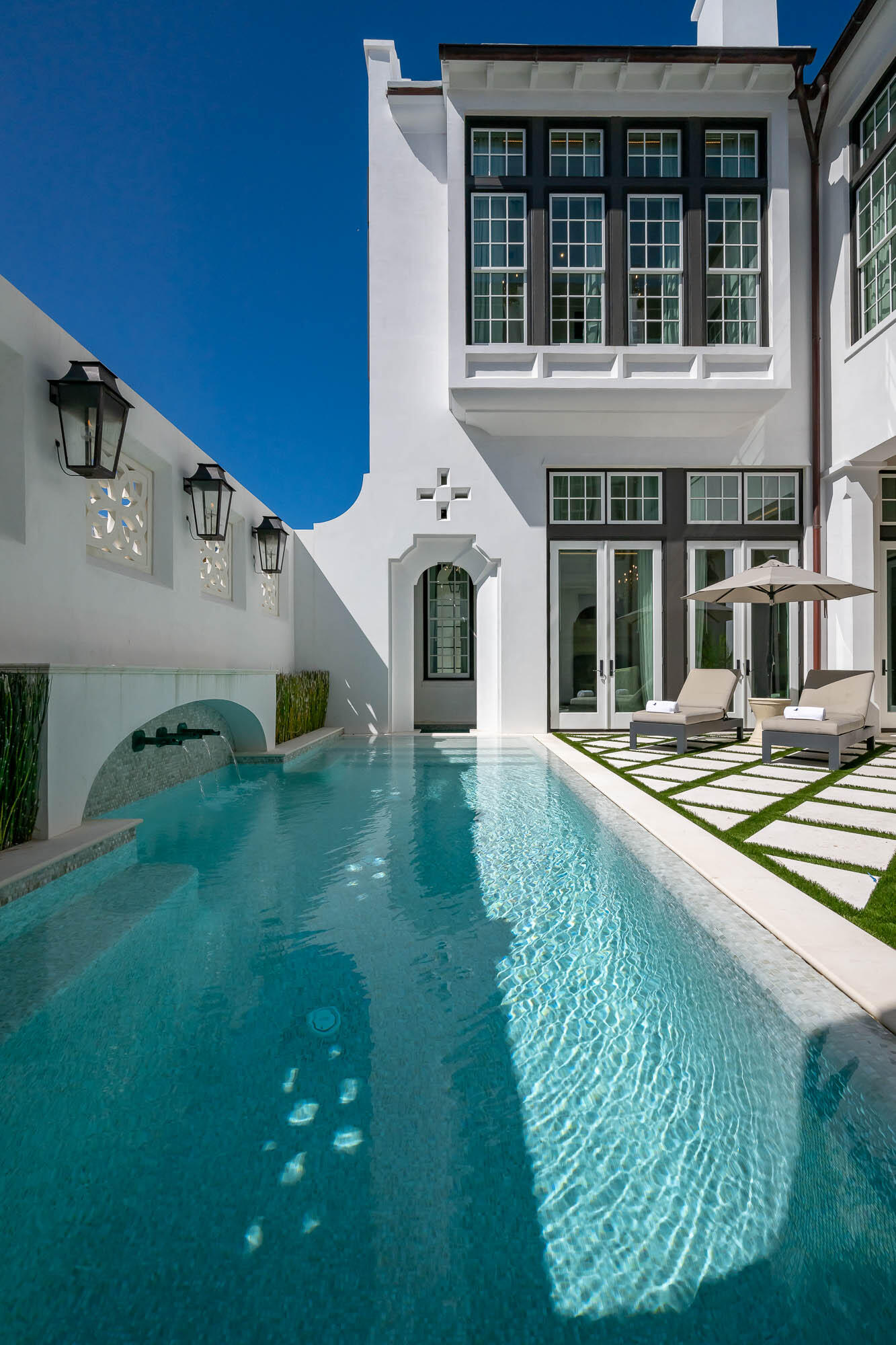 ALYS BEACH - Residential