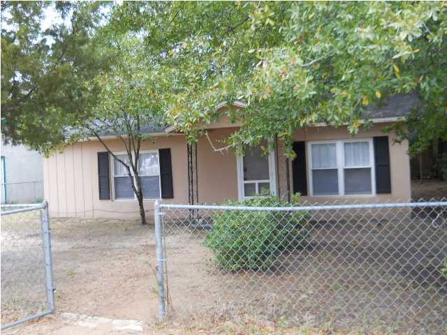 Come see this 2BR/1BA house w/ fenced yard. Owner must approve a pet. No washer/dryer hookup.