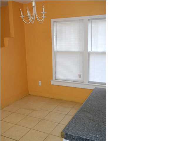 CRESTVIEW - Residential Lease