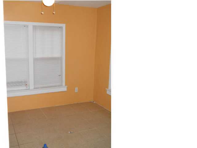 CRESTVIEW - Residential Lease
