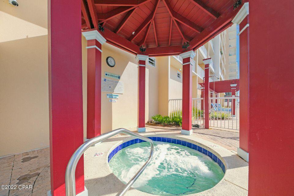 MAJESTIC BEACH TOWERS II - Residential