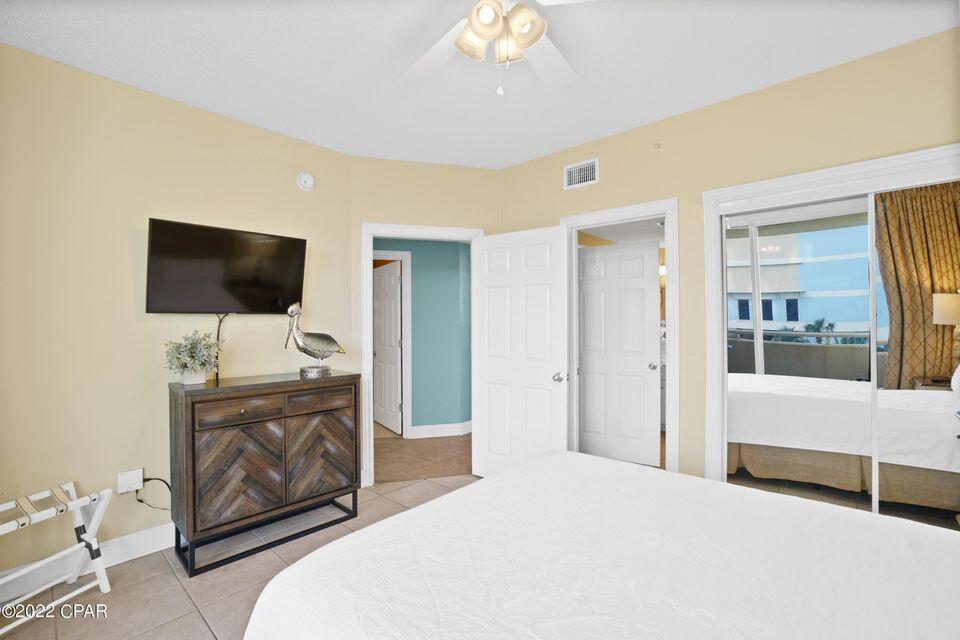 MAJESTIC BEACH TOWERS II - Residential