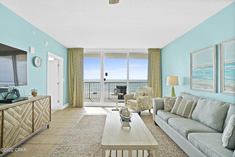 MAJESTIC BEACH TOWERS II - Residential