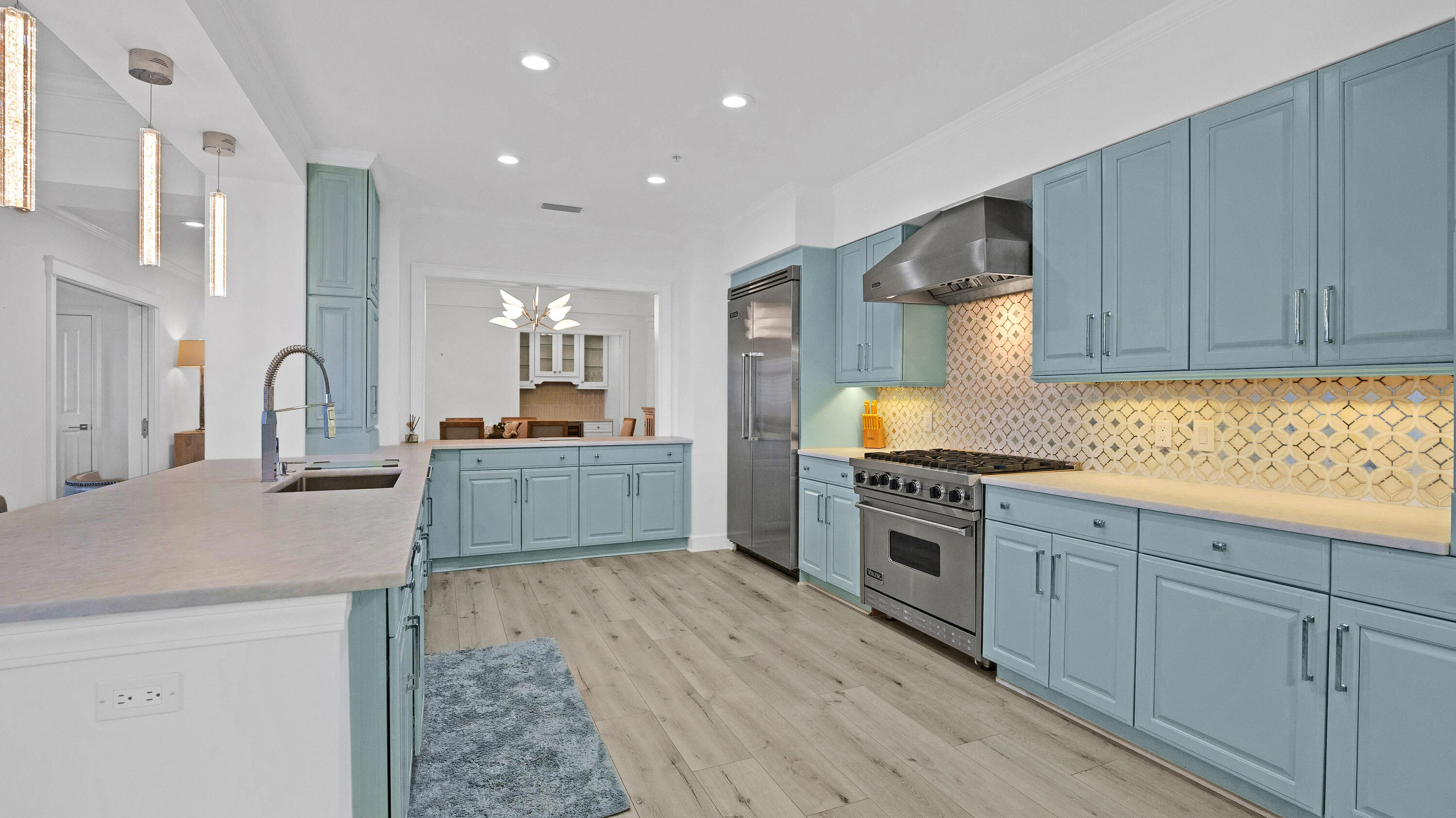 ONE WATER PLACE - Residential