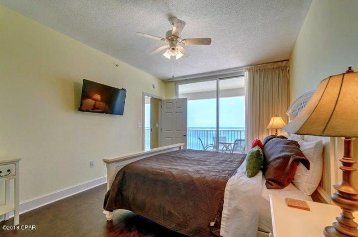 MAJESTIC BEACH TOWERS II - Residential