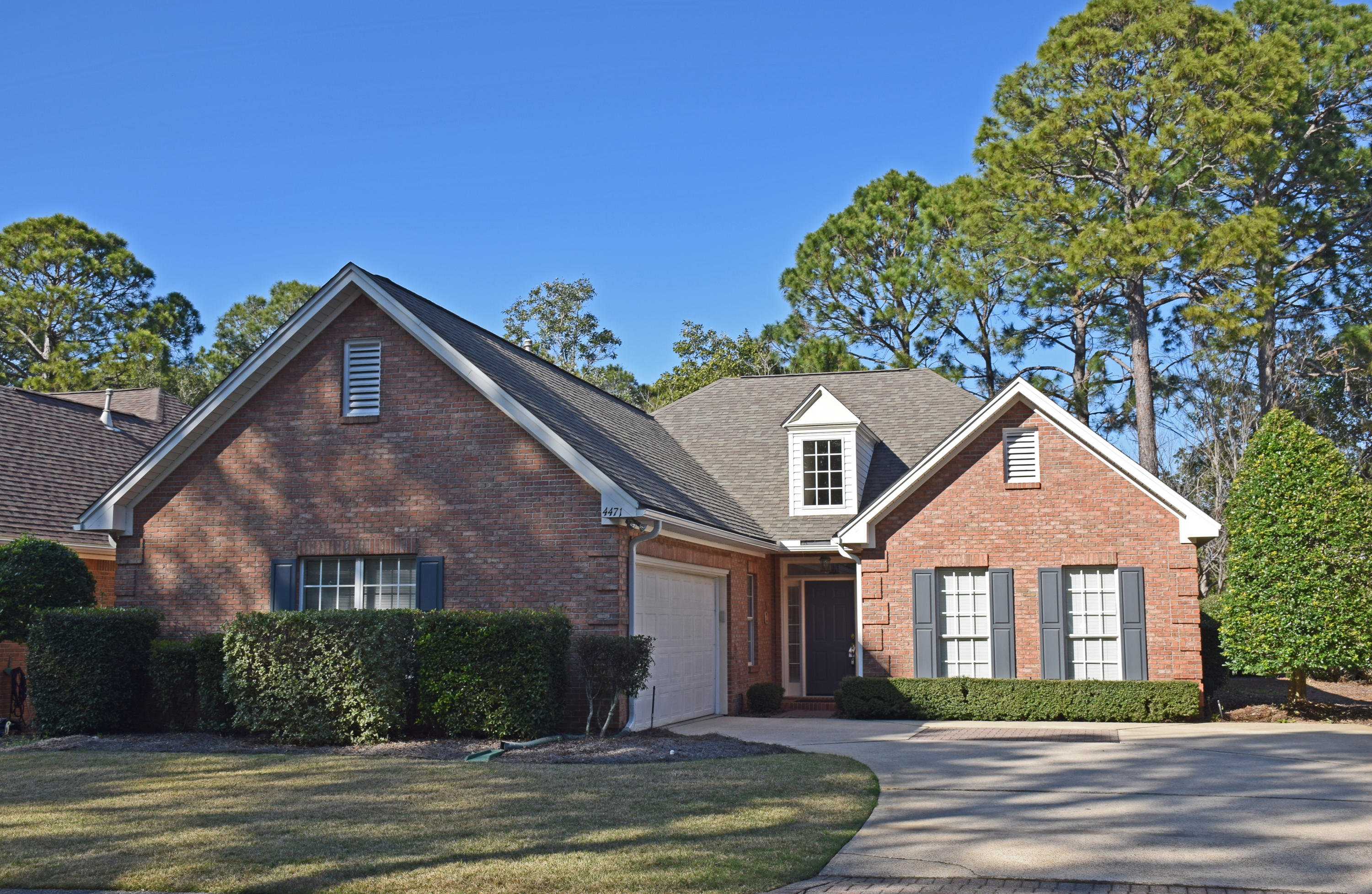 TURNBERRY PLACE - Residential