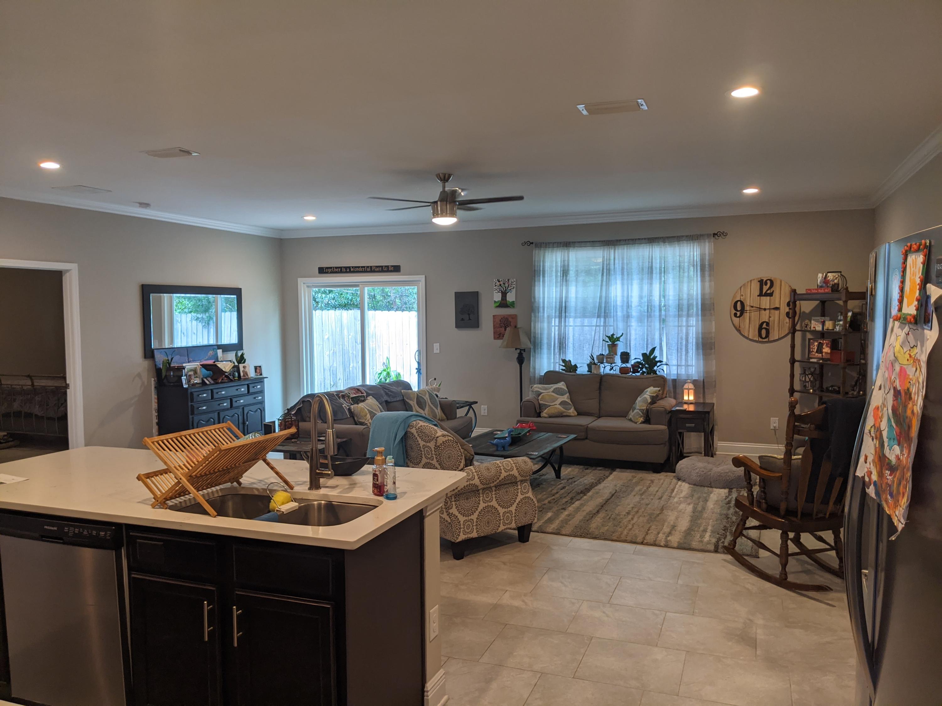 803 Dawes Rd - Residential Lease