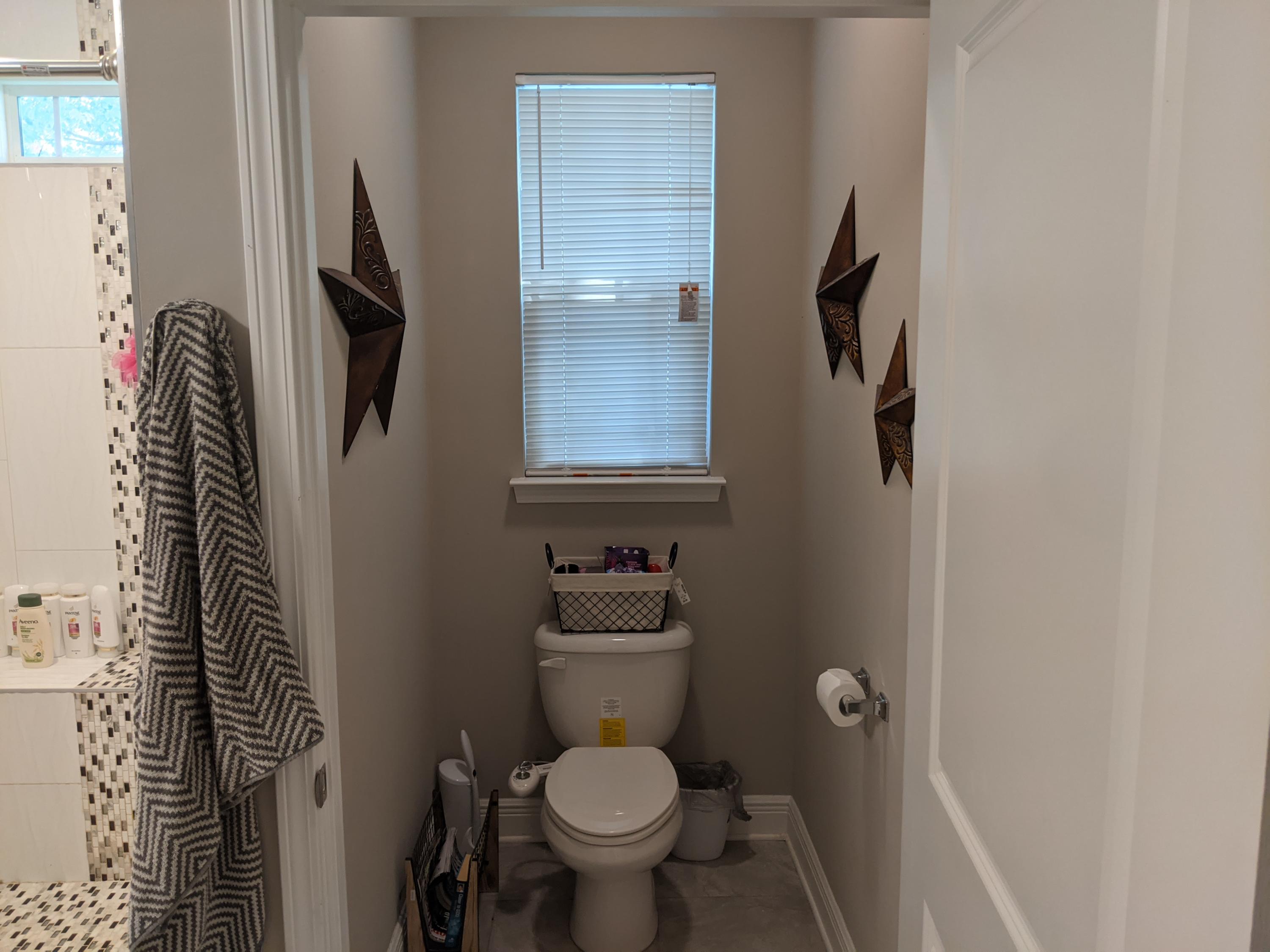 803 Dawes Rd - Residential Lease
