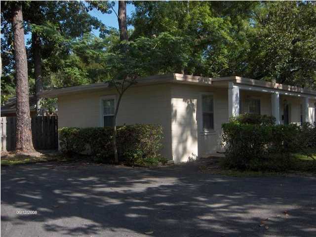 1 BR DUPLEX LOCATED IN A QUAINT COTTAGE LIKE SETTING. VERY QUIET AND SHADED. NO PETS ALLOWED. CONVENIENT TO HURLBURT AS WELL AS MANY OTHER AREAS IN FWB..  rent amount is for 1 occupant , if more than one occupant additional rent applies. 1 Vehicle allowed per unit. Water Sewer & Garbage & Pest Control included with the rent. Please call our office number for info or to make an appointment.  We do not make appointments over email There are no laundry facilities on site or in unit, there is no dishwasher. Tenants do not have access to the sound ( body of water) behind the main house. Nothing can be stored outside of the unit. Listing office agent to accompany all showings