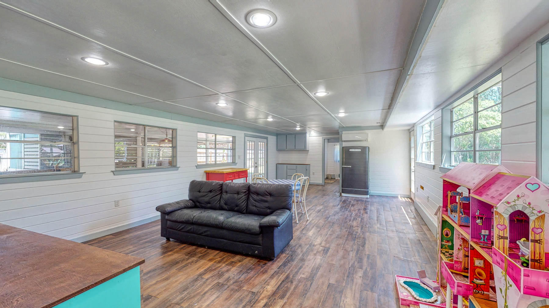 LAGNIAPPE BEACH - Residential