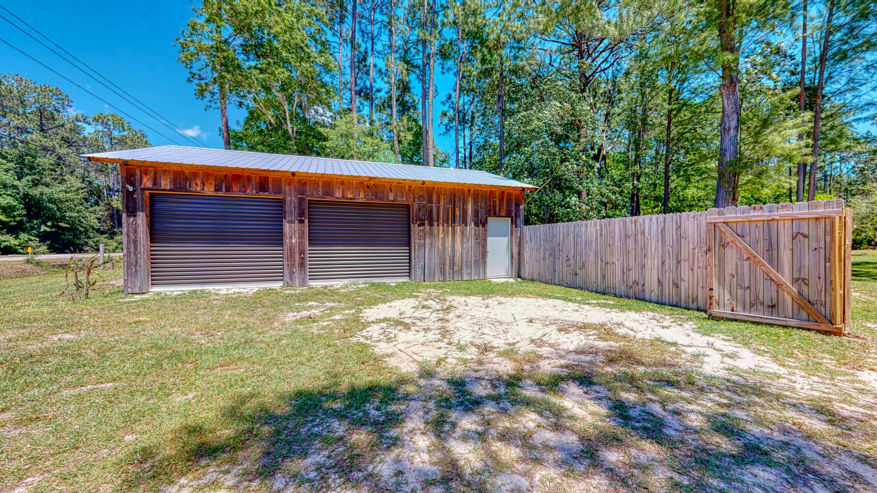 LAGNIAPPE BEACH - Residential