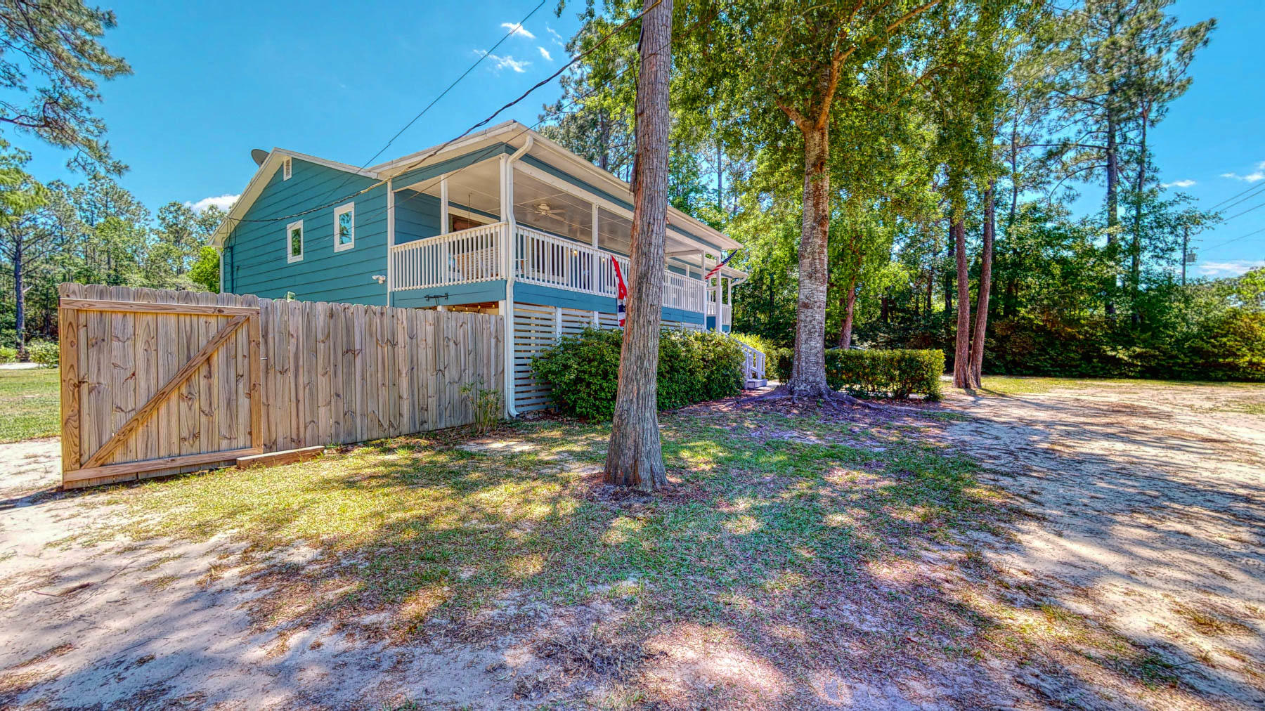 LAGNIAPPE BEACH - Residential