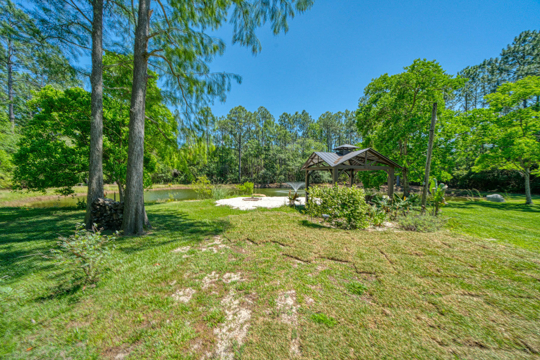 LAGNIAPPE BEACH - Residential