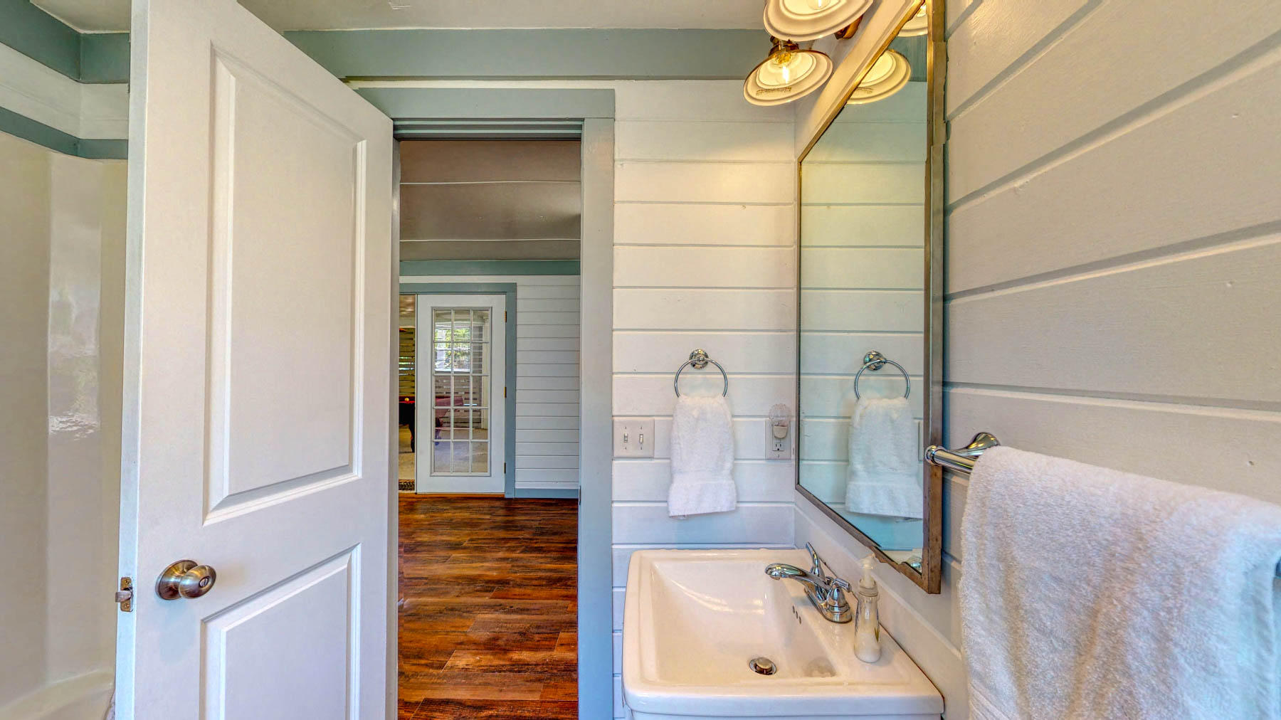 LAGNIAPPE BEACH - Residential