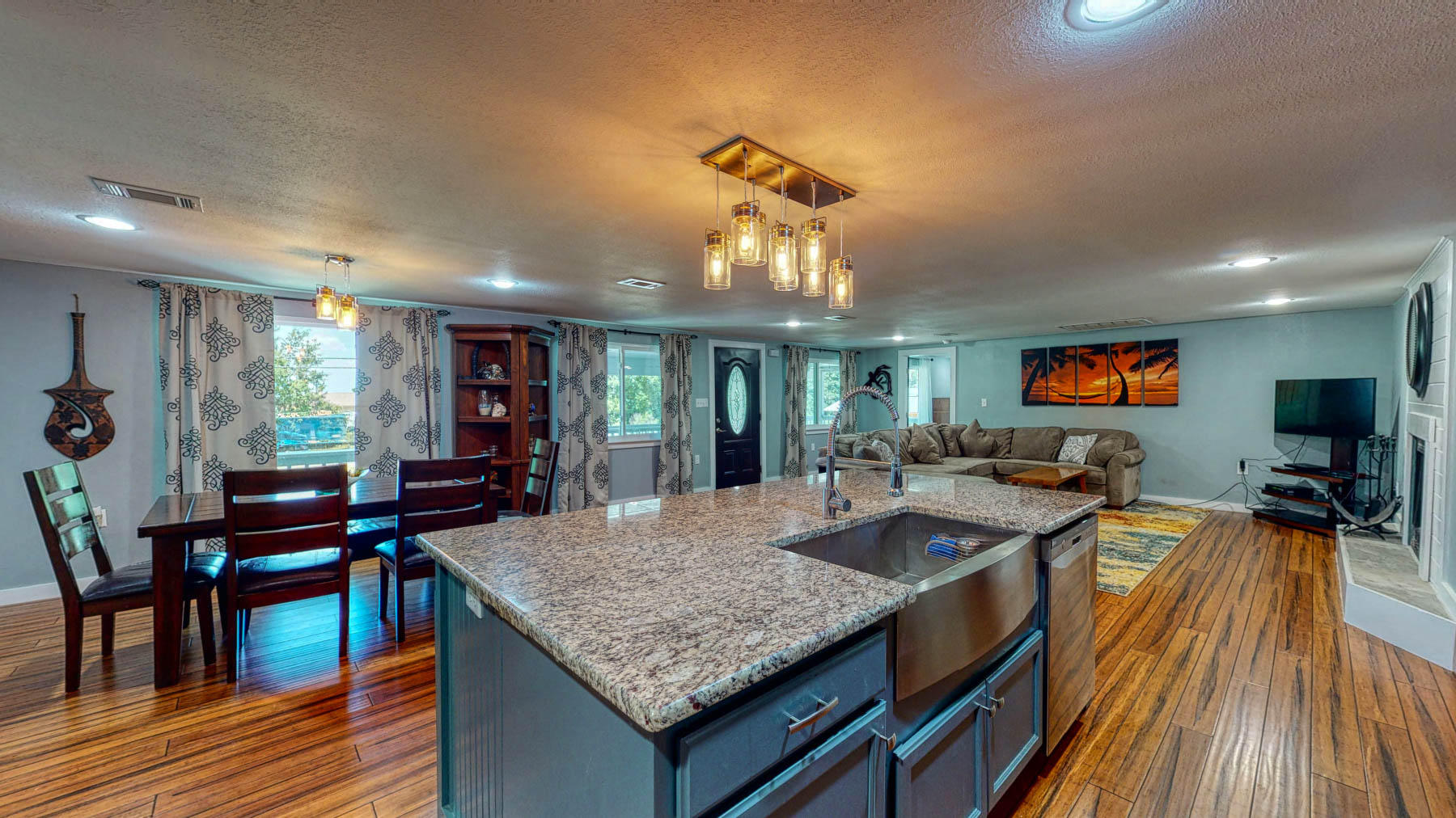 LAGNIAPPE BEACH - Residential