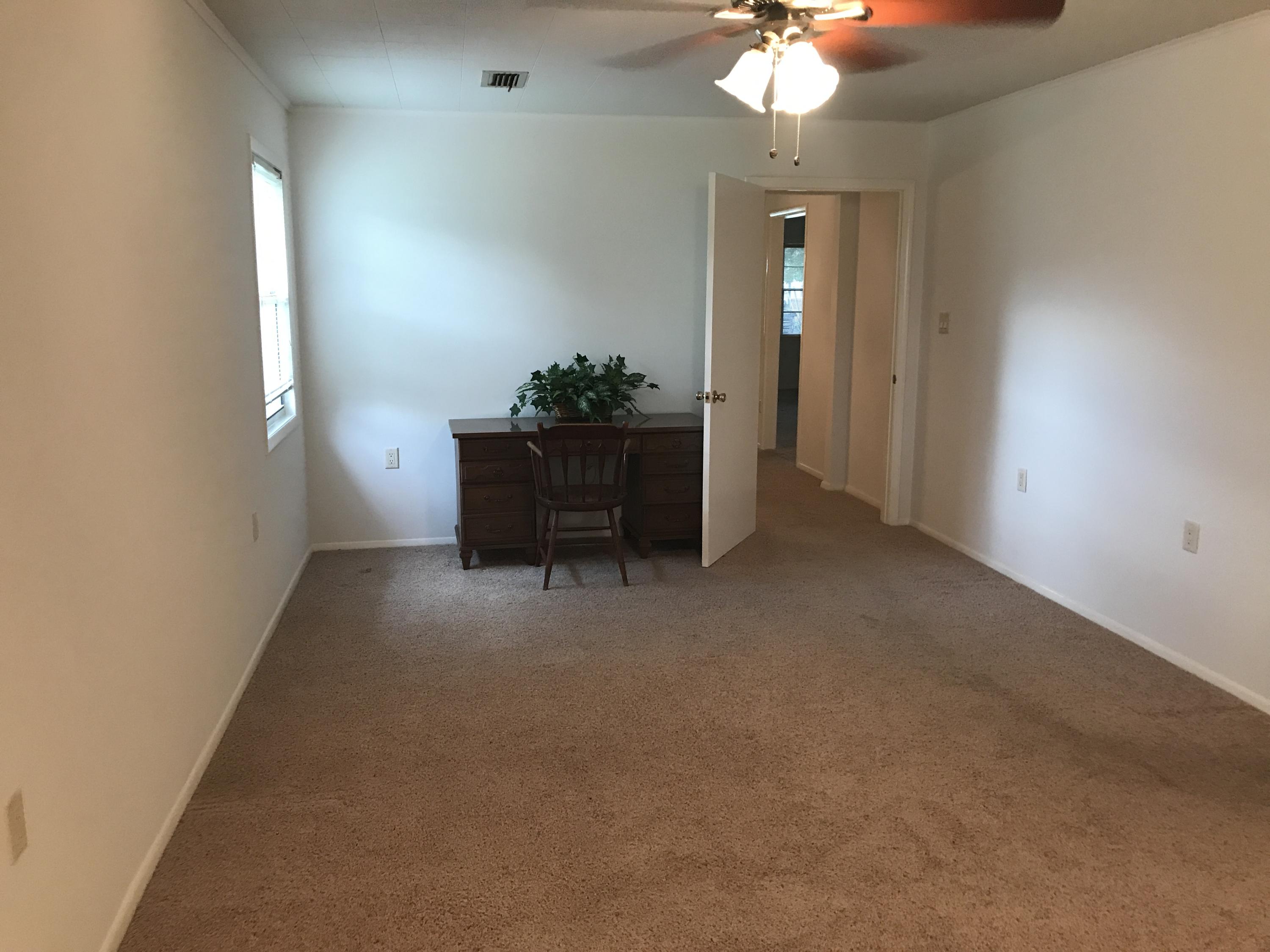 EGLIN HIGHWAY - Residential Lease