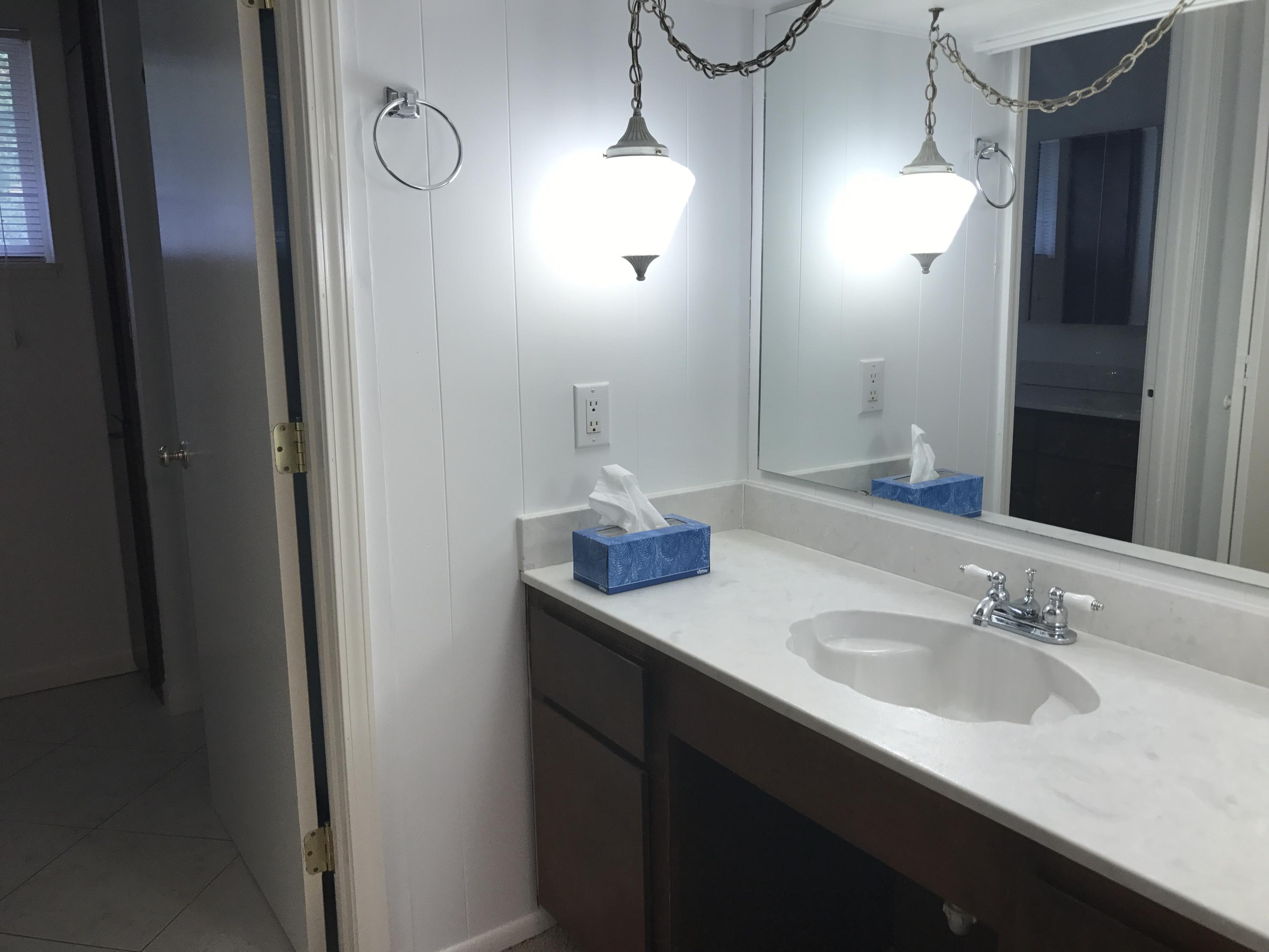 EGLIN HIGHWAY - Residential Lease