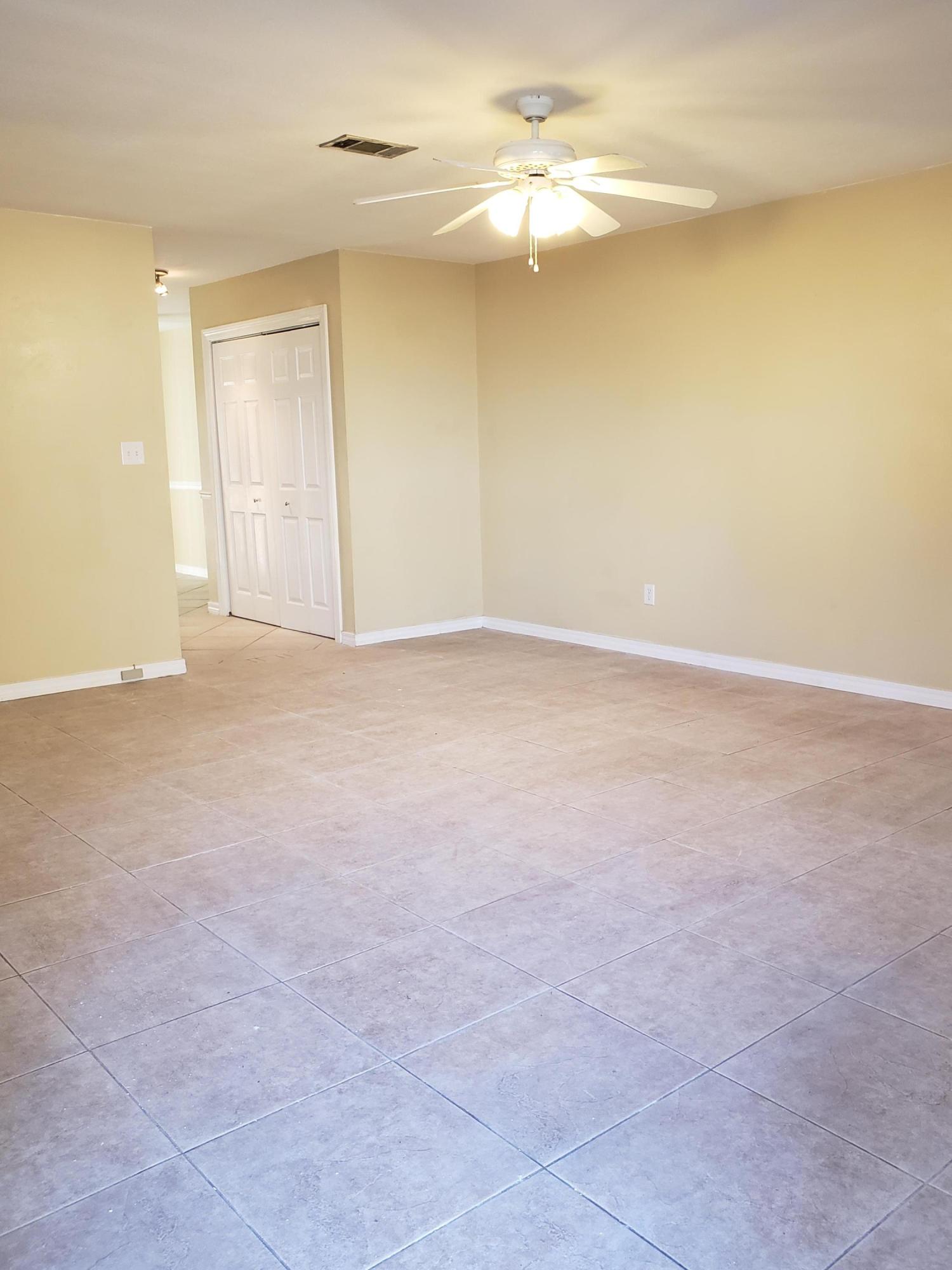MONAHAN MANOR - Residential Lease