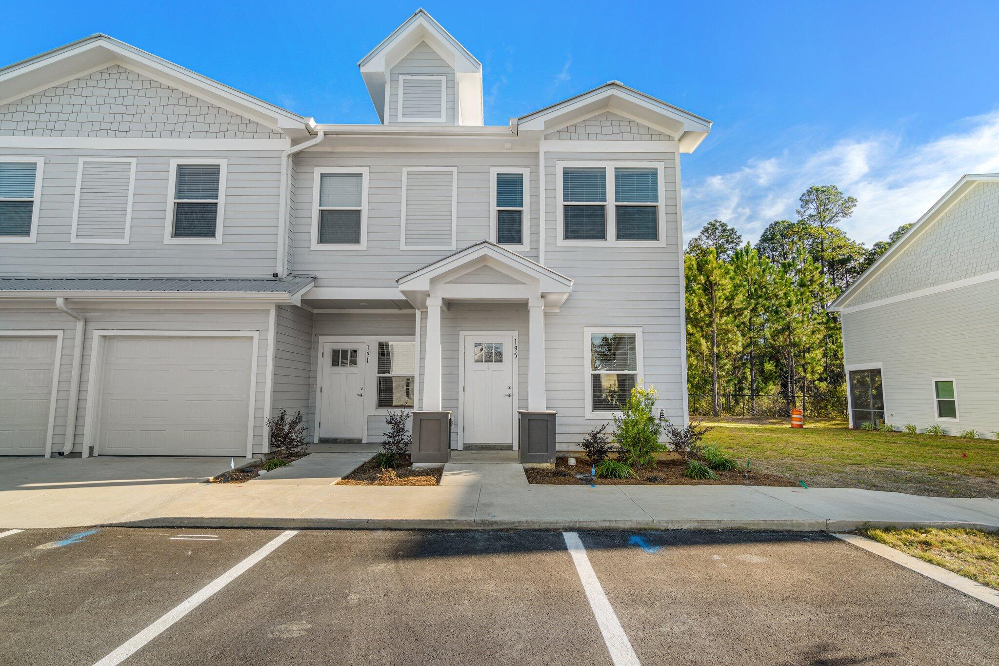Quality & Affordable in Walton County only minutes to the white sand beaches of the Emerald Coast! Located in Freeport, Florida, this HORIZON Floor plan is 3BR / 2.5 BA with 1396 sq.ft. and an open floor plan will have luxury finishes including QUARTZ Countertops throughout, Stainless Steel Appliances and Luxury Vinyl Plank flooring. Come see these today, as they are going fast! ***Not furnished. Stock photos