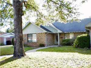 BAYOU WOODS 3RD ADDN - Residential Lease