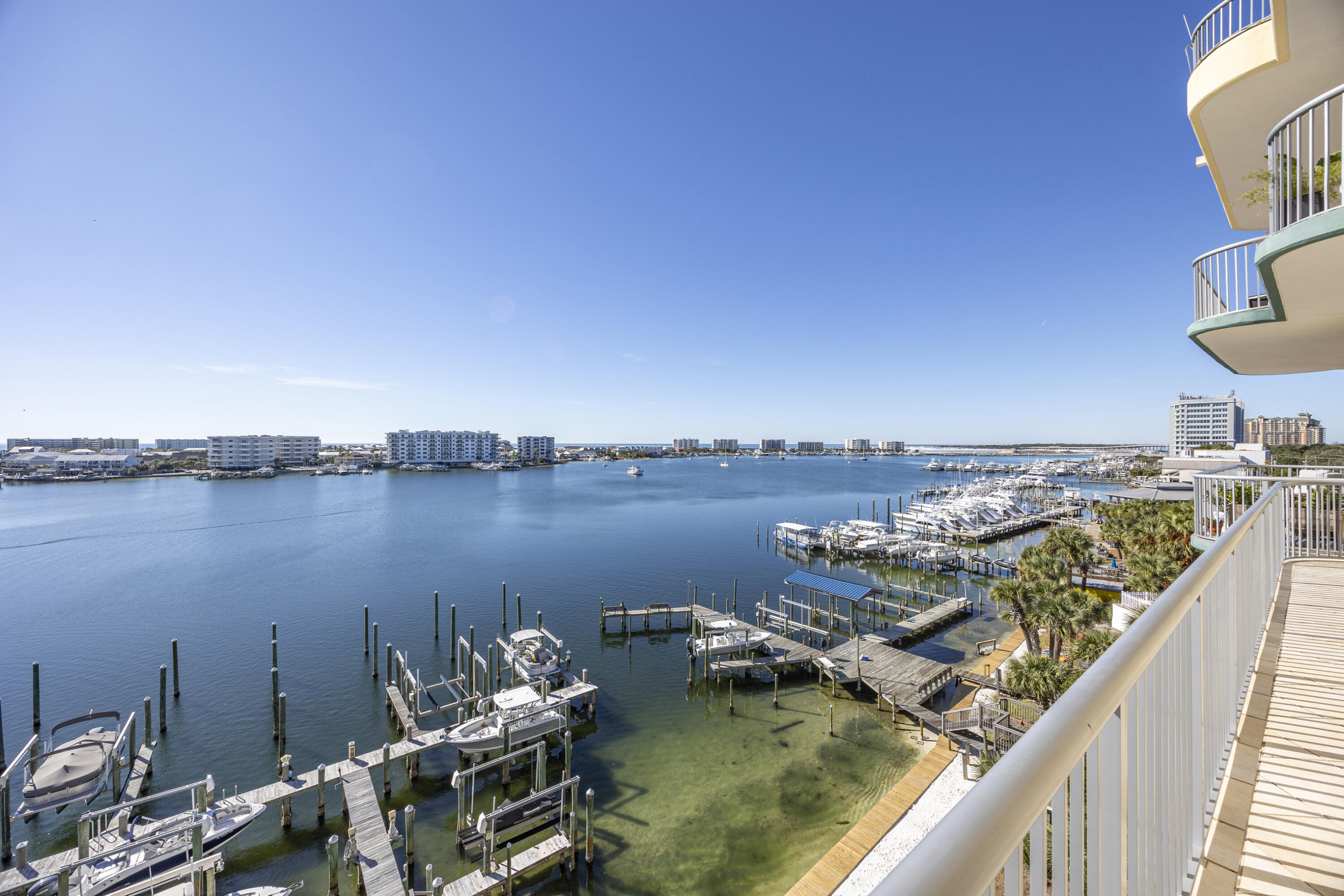DESTIN HARBOR PLACE - Residential Lease