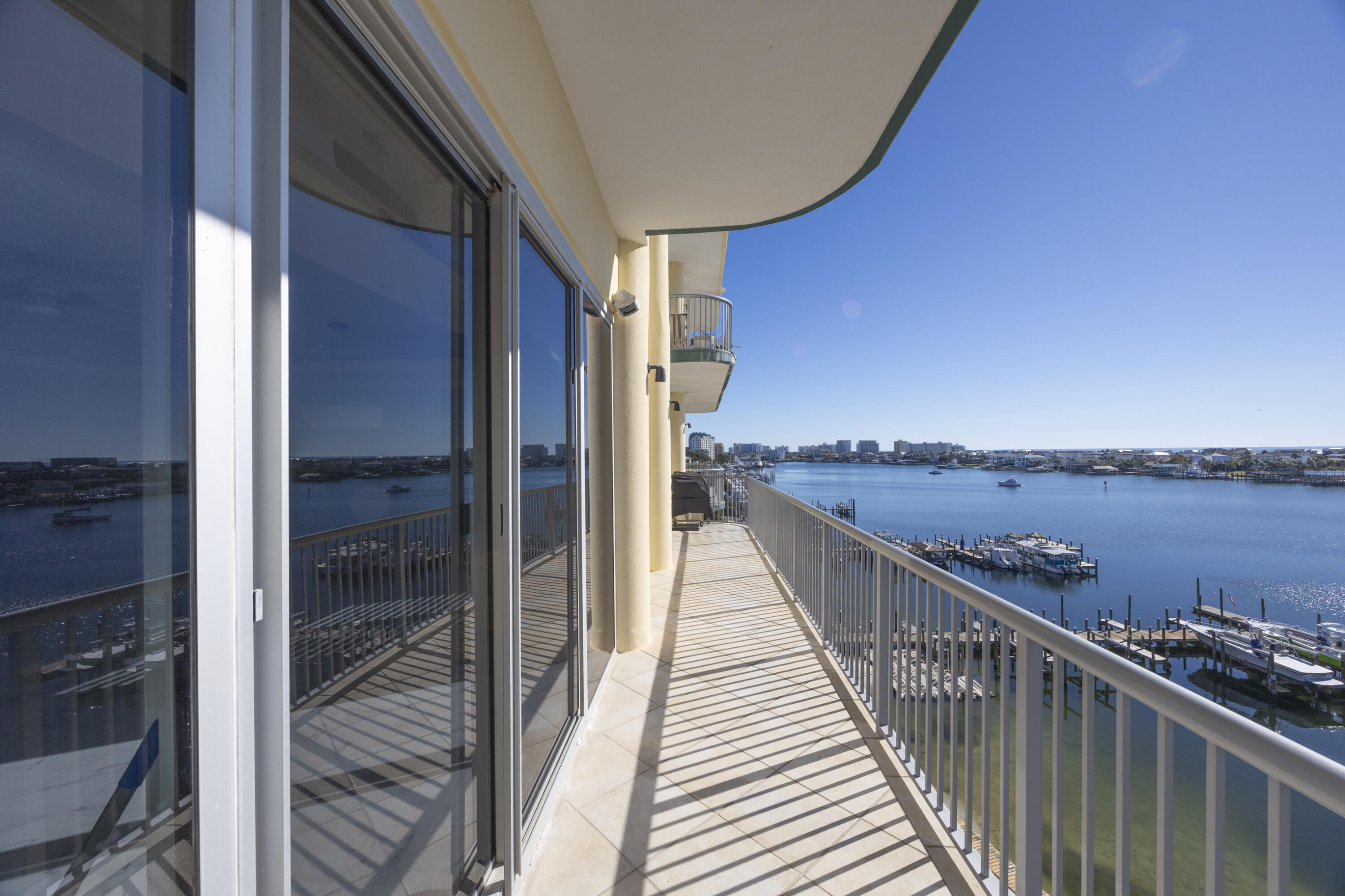 DESTIN HARBOR PLACE - Residential Lease