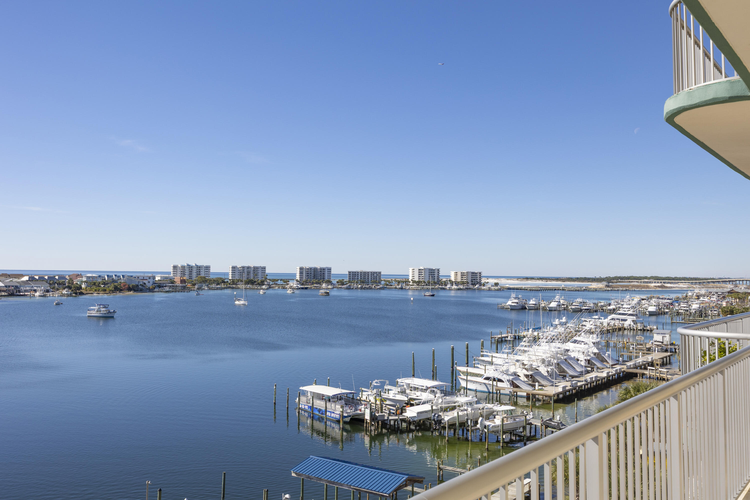 DESTIN HARBOR PLACE - Residential Lease
