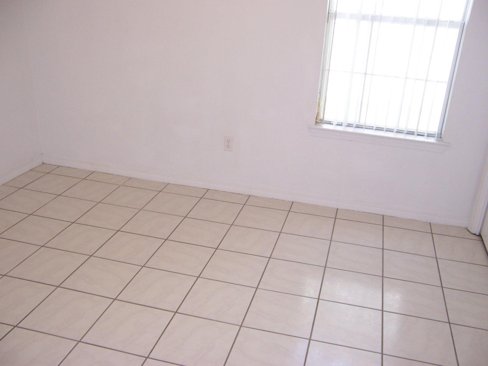Emerald Estates - Residential Lease