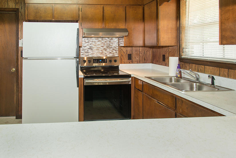 CASA LOMA S/D - Residential Lease