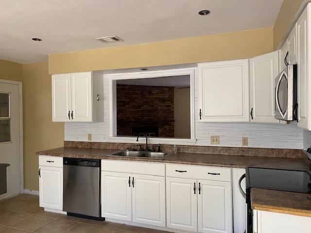 GRANDVIEW HEIGHTS - Residential Lease