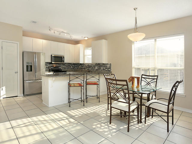 FLAMINGO VILLAGE - Residential Lease