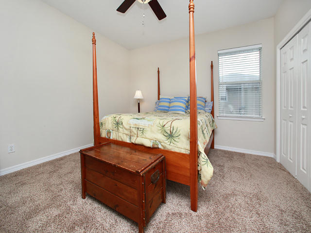 FLAMINGO VILLAGE - Residential Lease