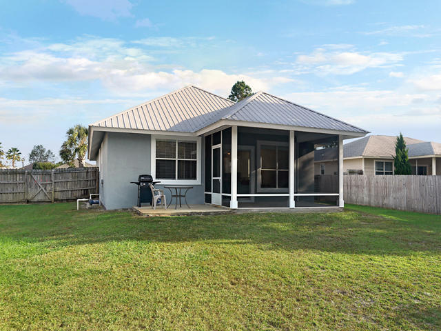 FLAMINGO VILLAGE - Residential Lease