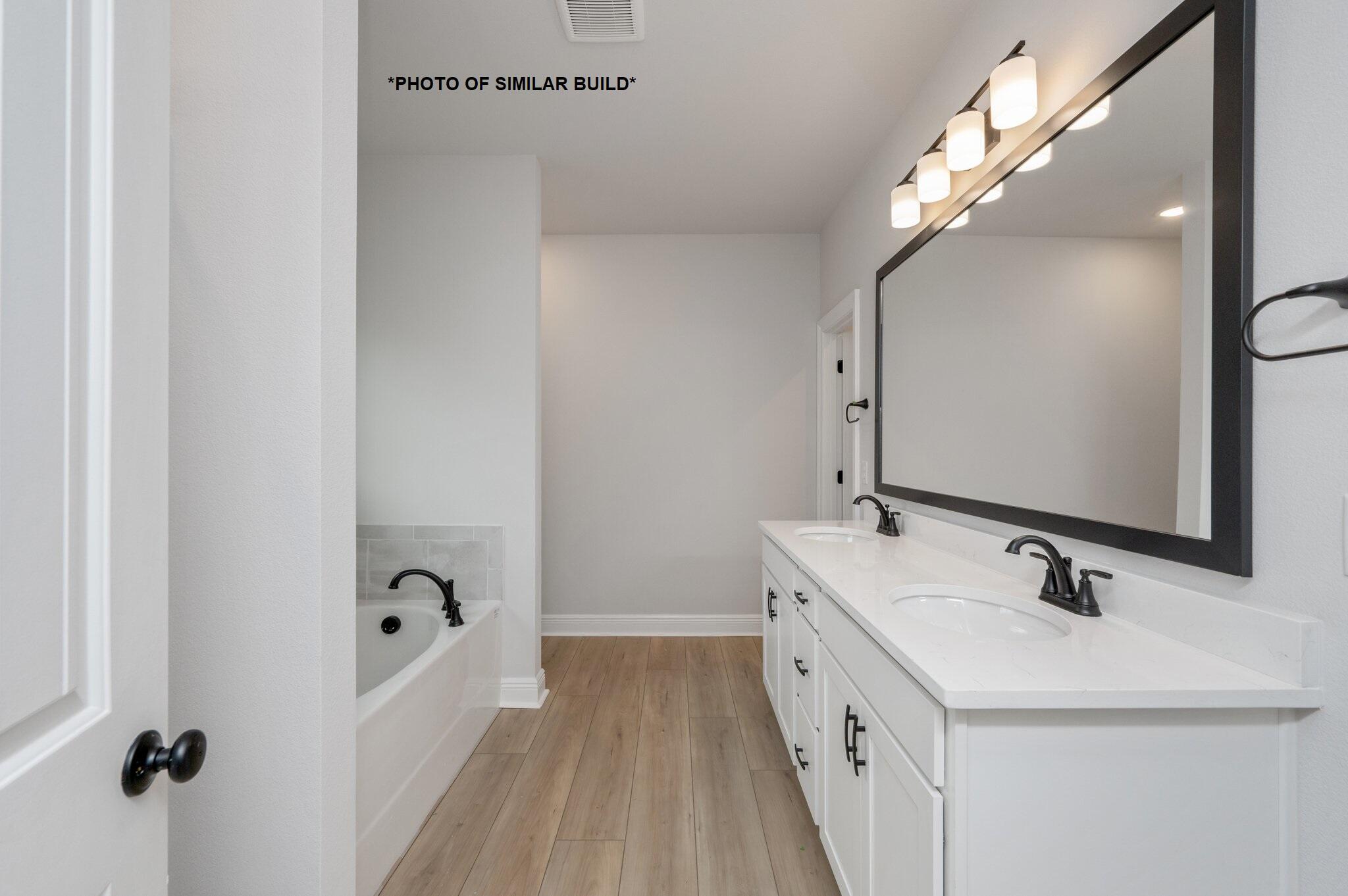YOUNG OAKS - Residential