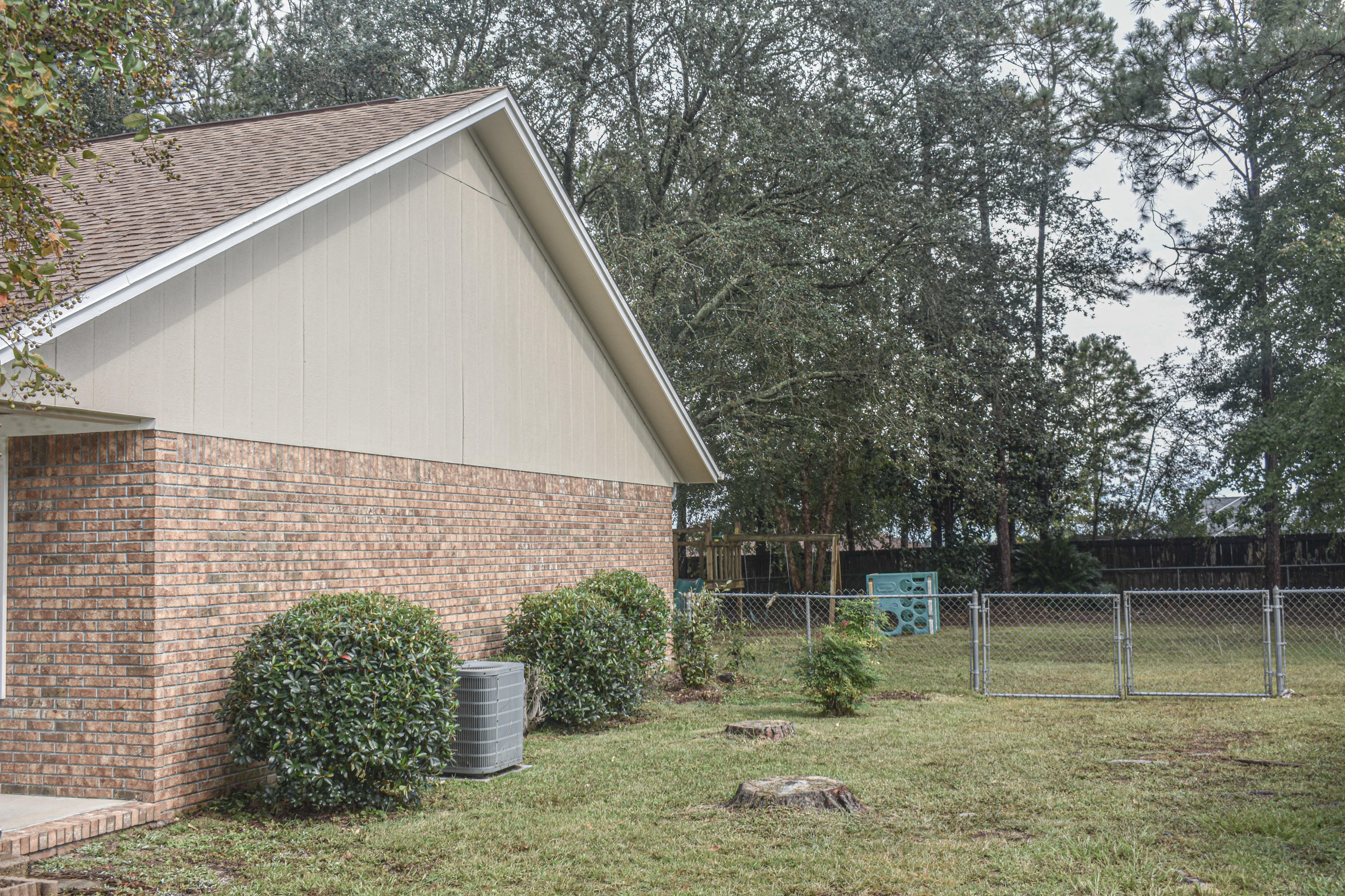COUNTRYVIEW ESTATES 2ND ADDN - Residential