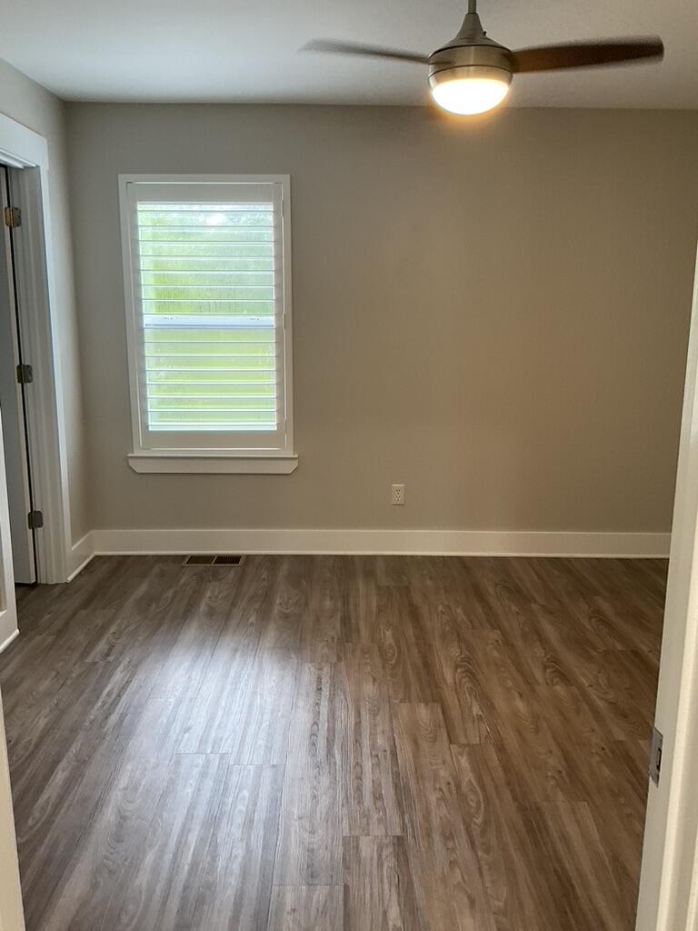 ENCHANTED ESTATES - Residential Lease