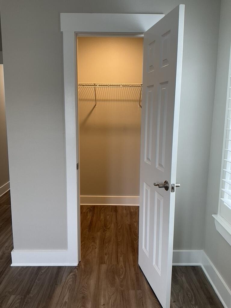 ENCHANTED ESTATES - Residential Lease