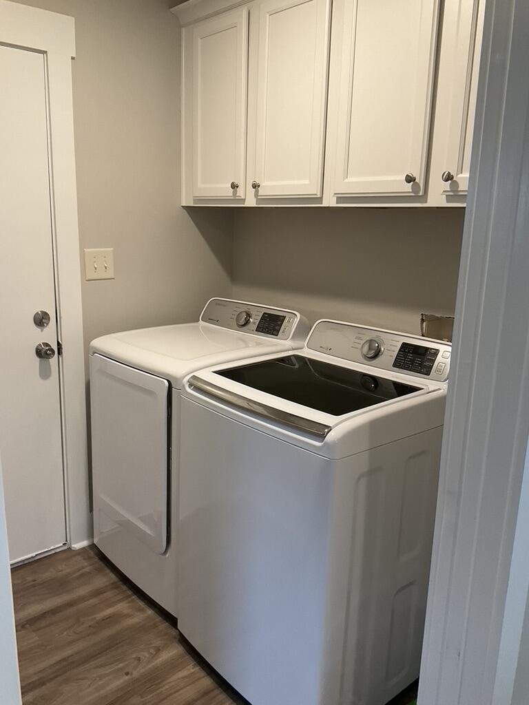 ENCHANTED ESTATES - Residential Lease