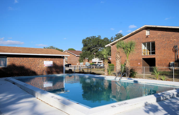 FAIR OAKS VILLAGE CONDO Bldg C Unit 5 - Residential Lease