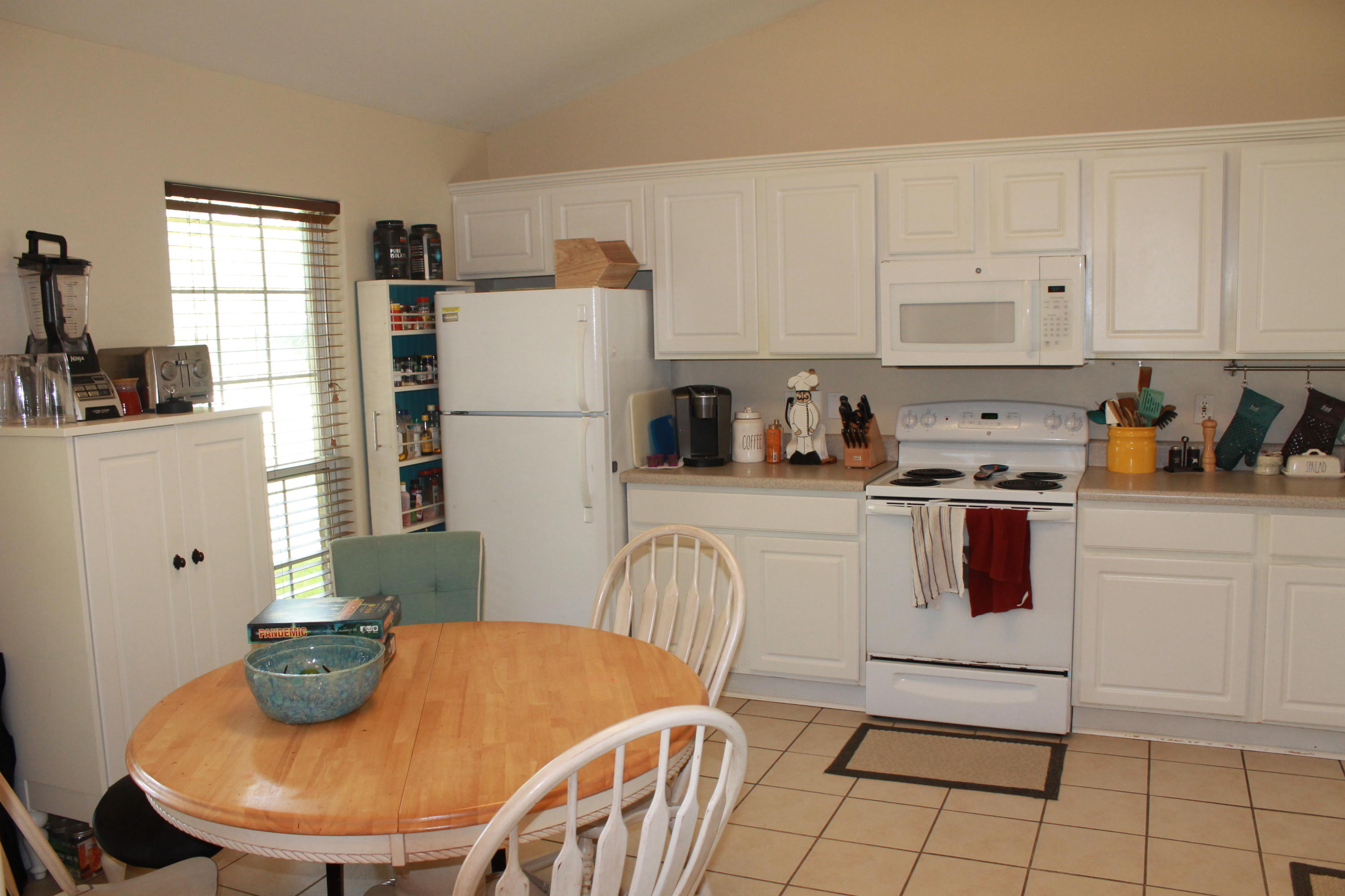 LEGEND COVE - Residential Lease