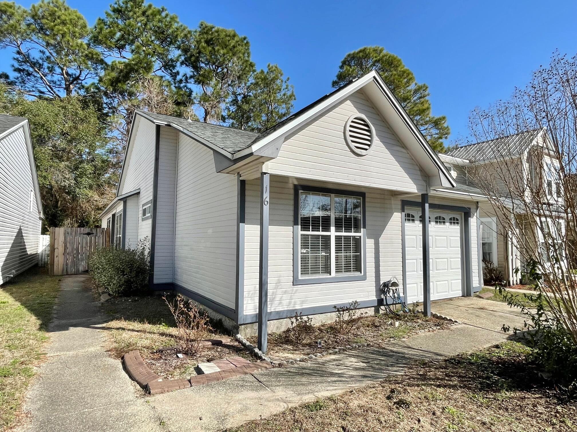 KELLY HILL ESTATES - Residential Lease