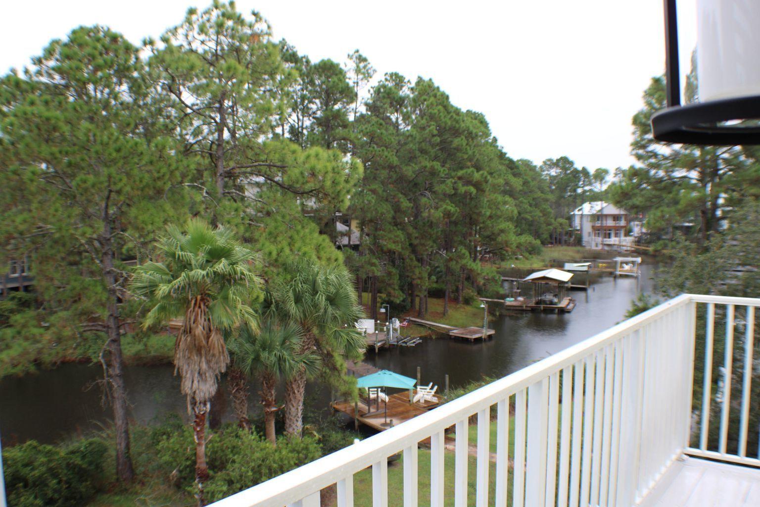 LAKEWOOD POINTE ESTATES - Residential Lease