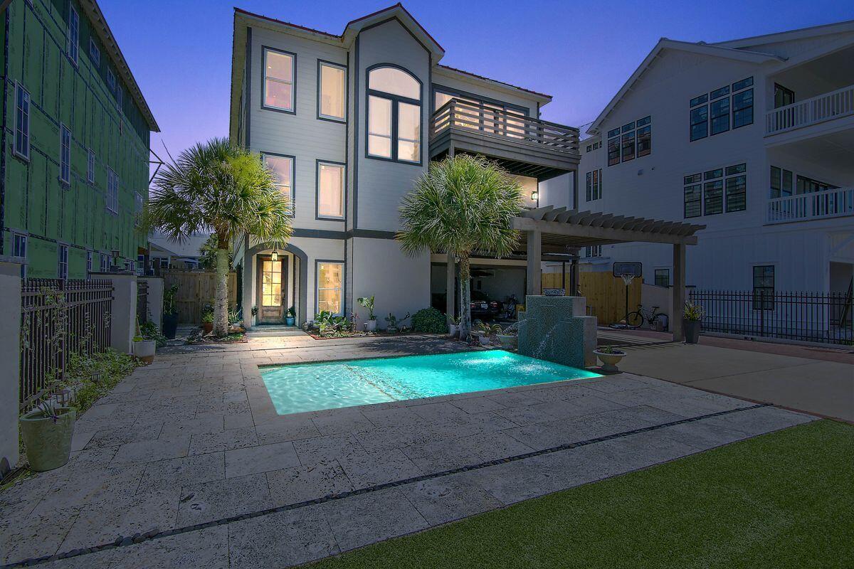 GULF LAKE BEACHES ESTATES - Residential