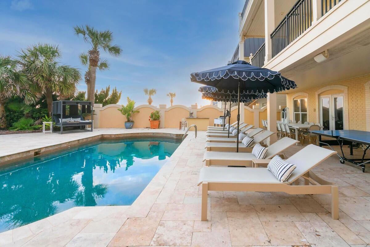 MIRAMAR BEACH - Residential