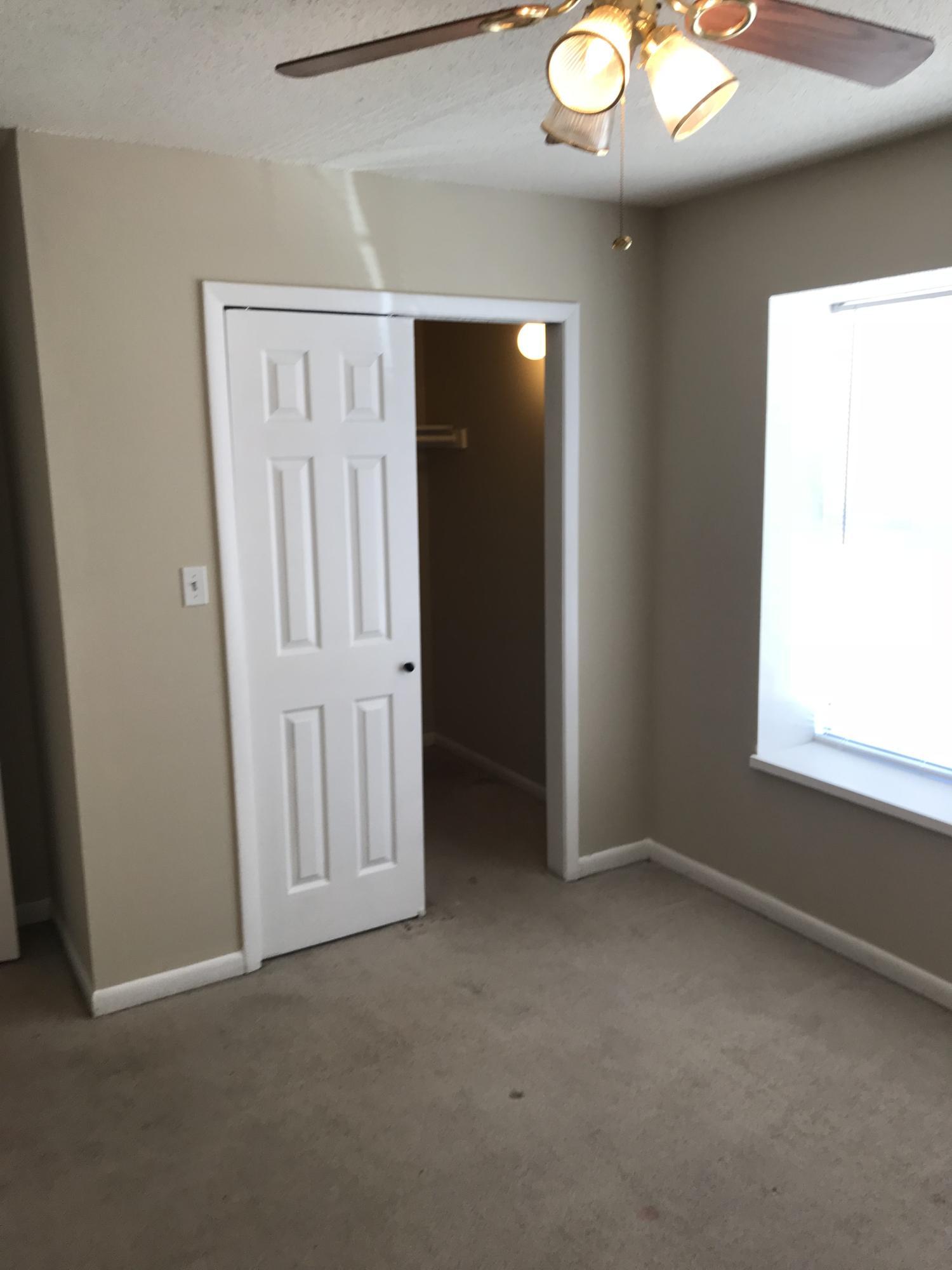 VIKING MANOR PH 1 - Residential Lease