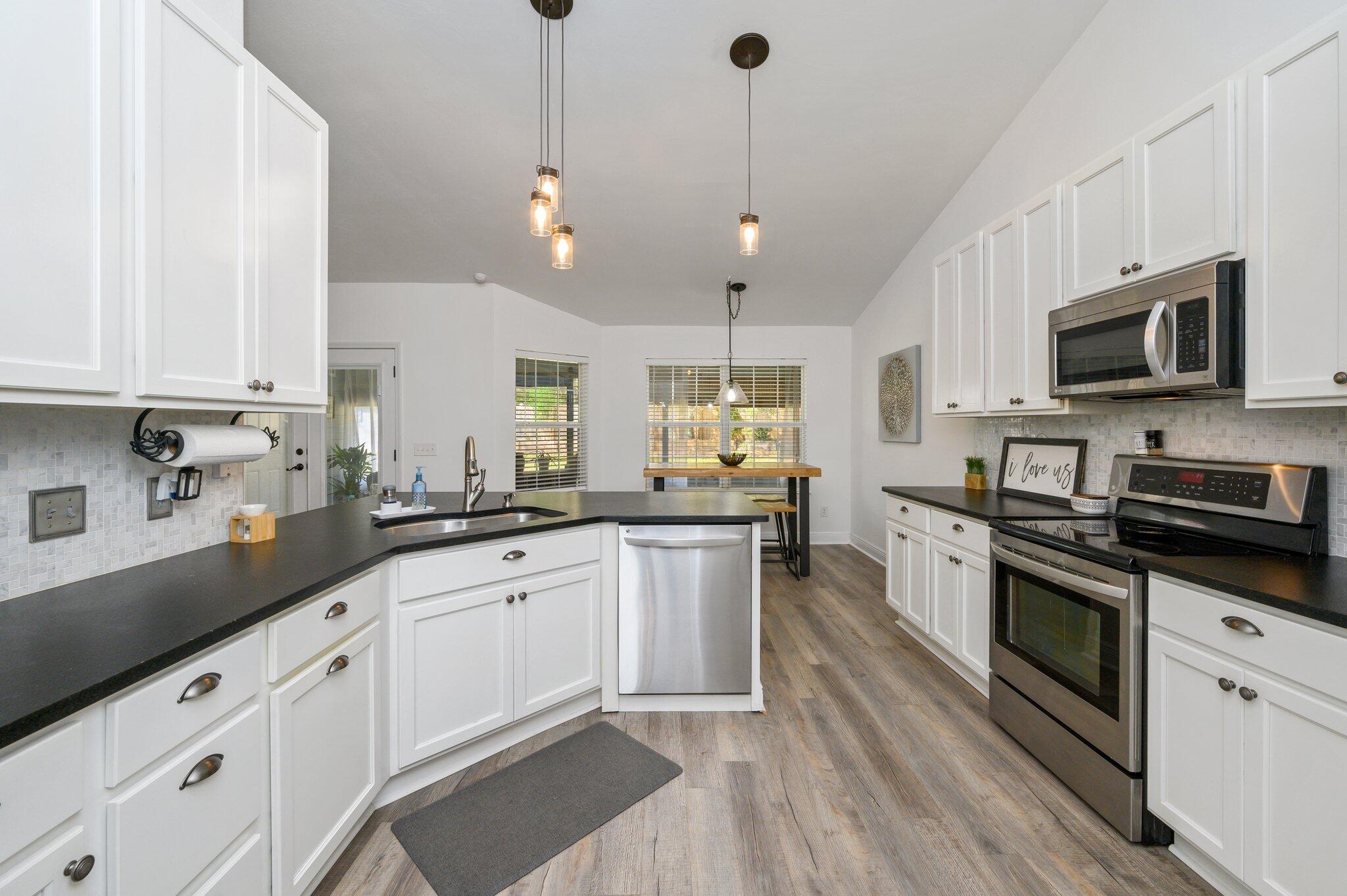 LEE FARMS PH I - Residential