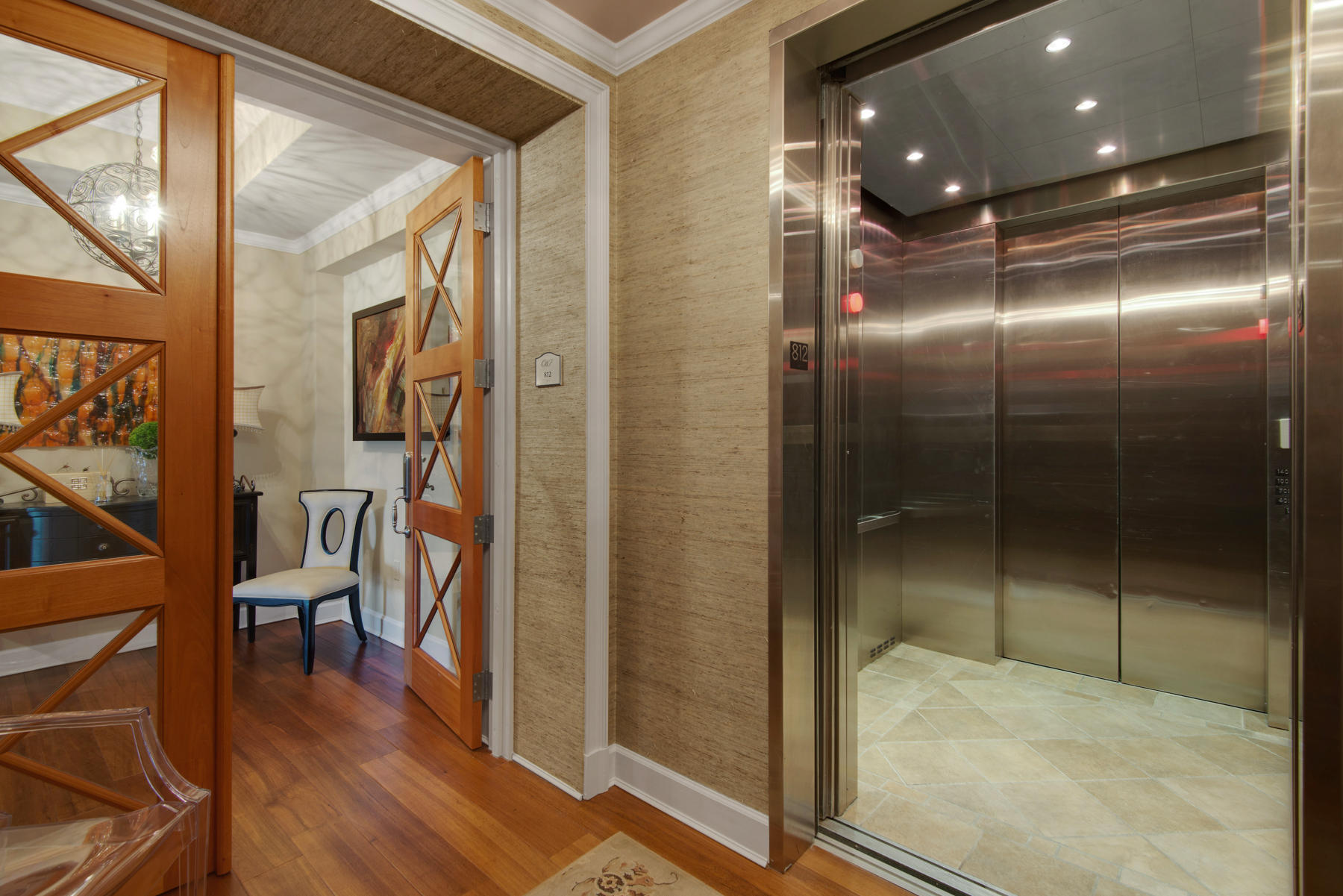 ONE WATER PLACE - Residential