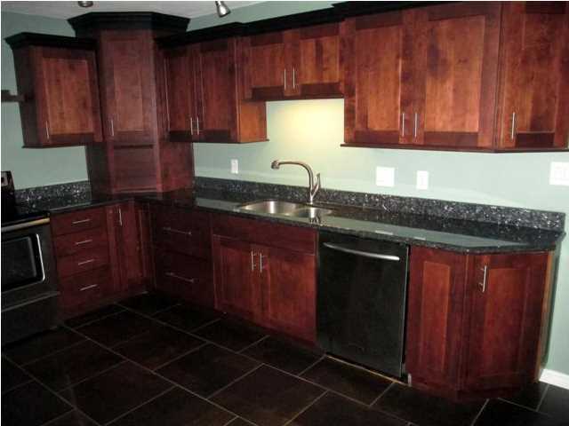 CHATEAU PRES DE LA MER - Residential Lease