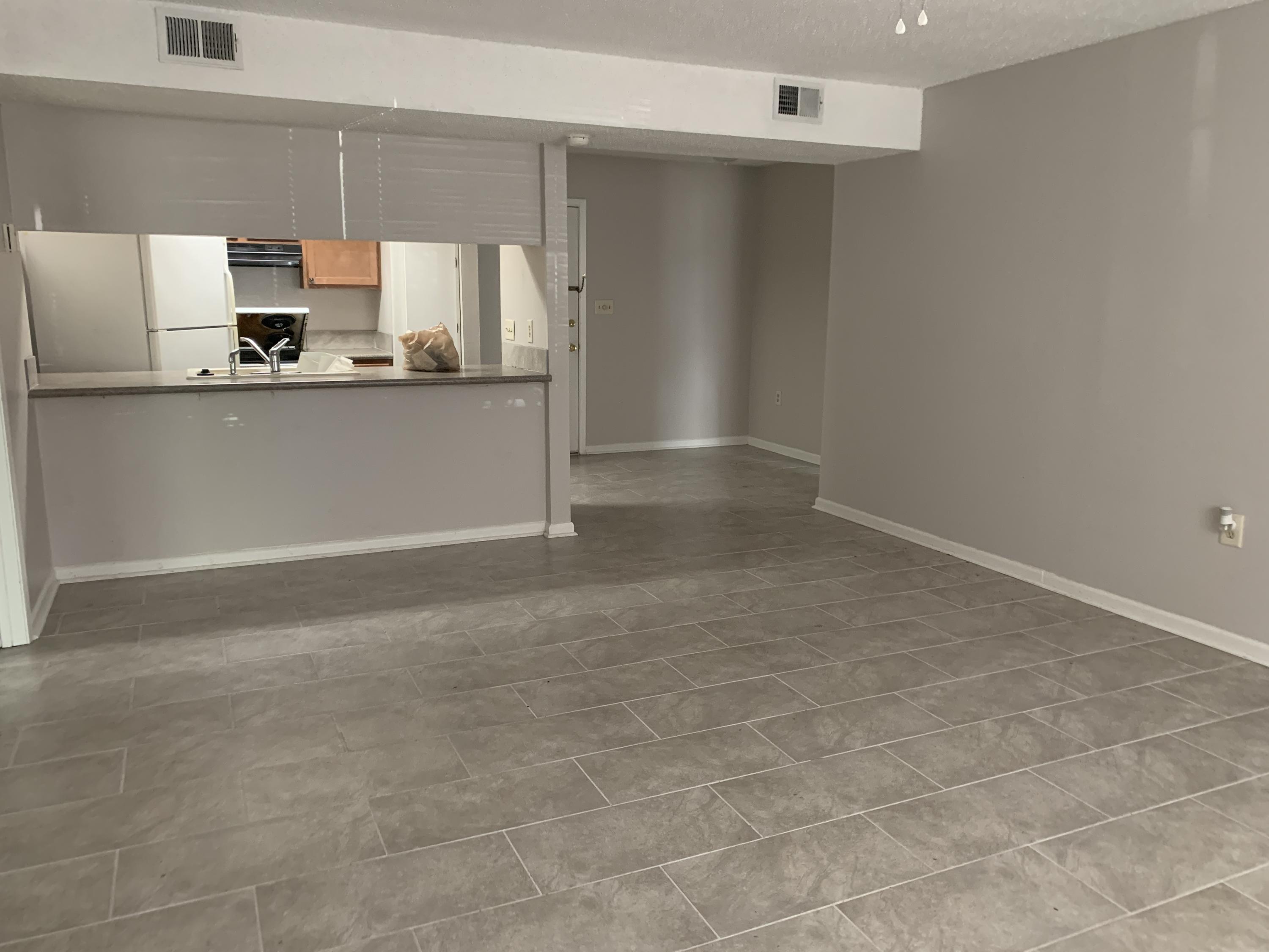 FAIR OAKS VILLAGE CONDO - Residential Lease