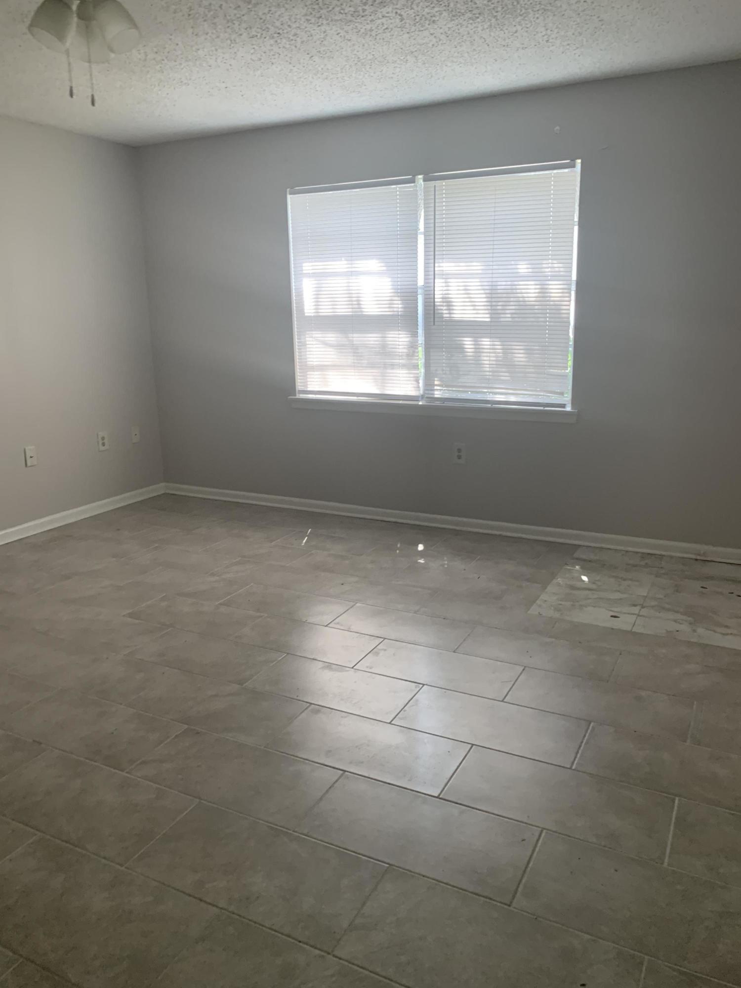 FAIR OAKS VILLAGE CONDO - Residential Lease